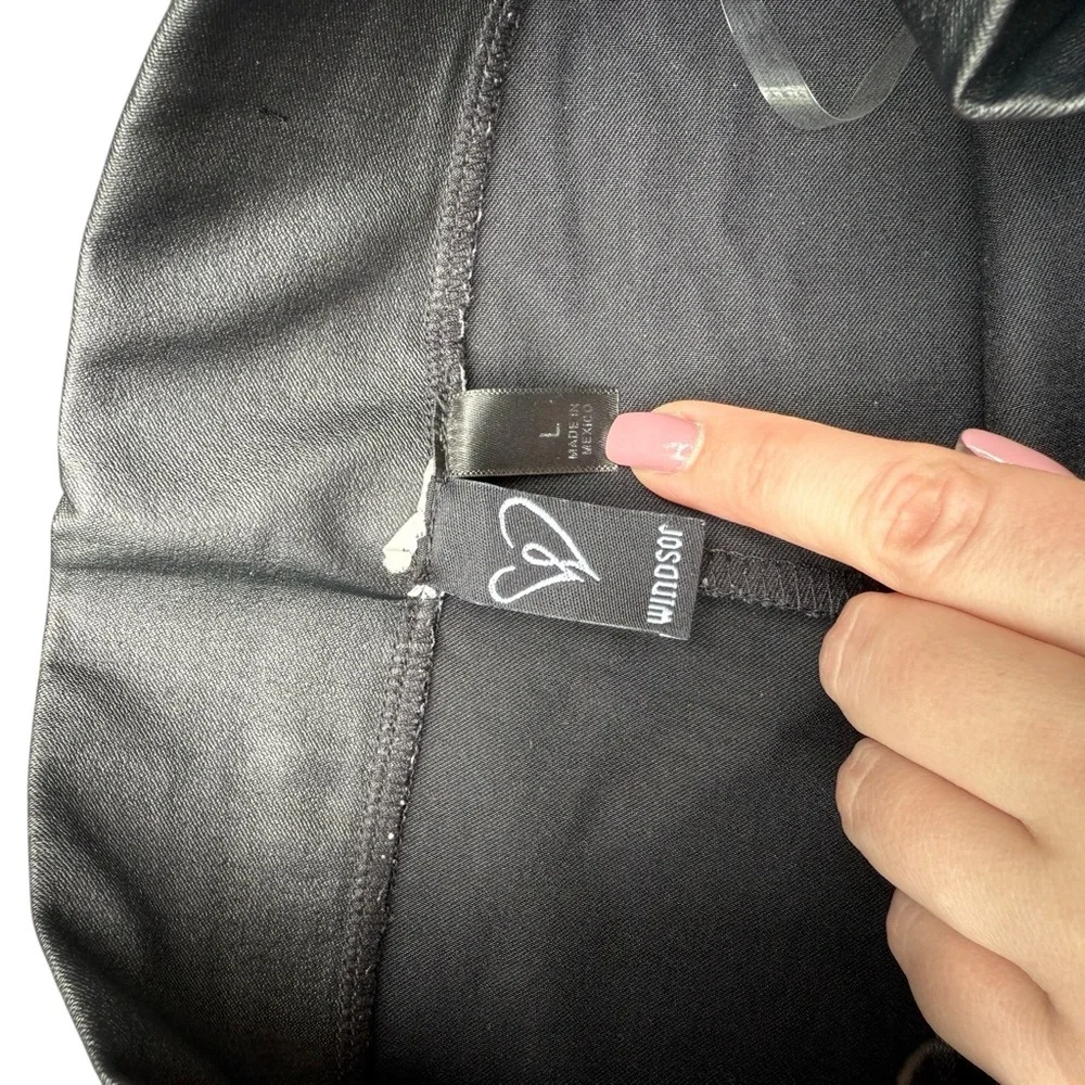 Windsor Black Faux Leather Pants with Belt size large - Picture 2 of 5